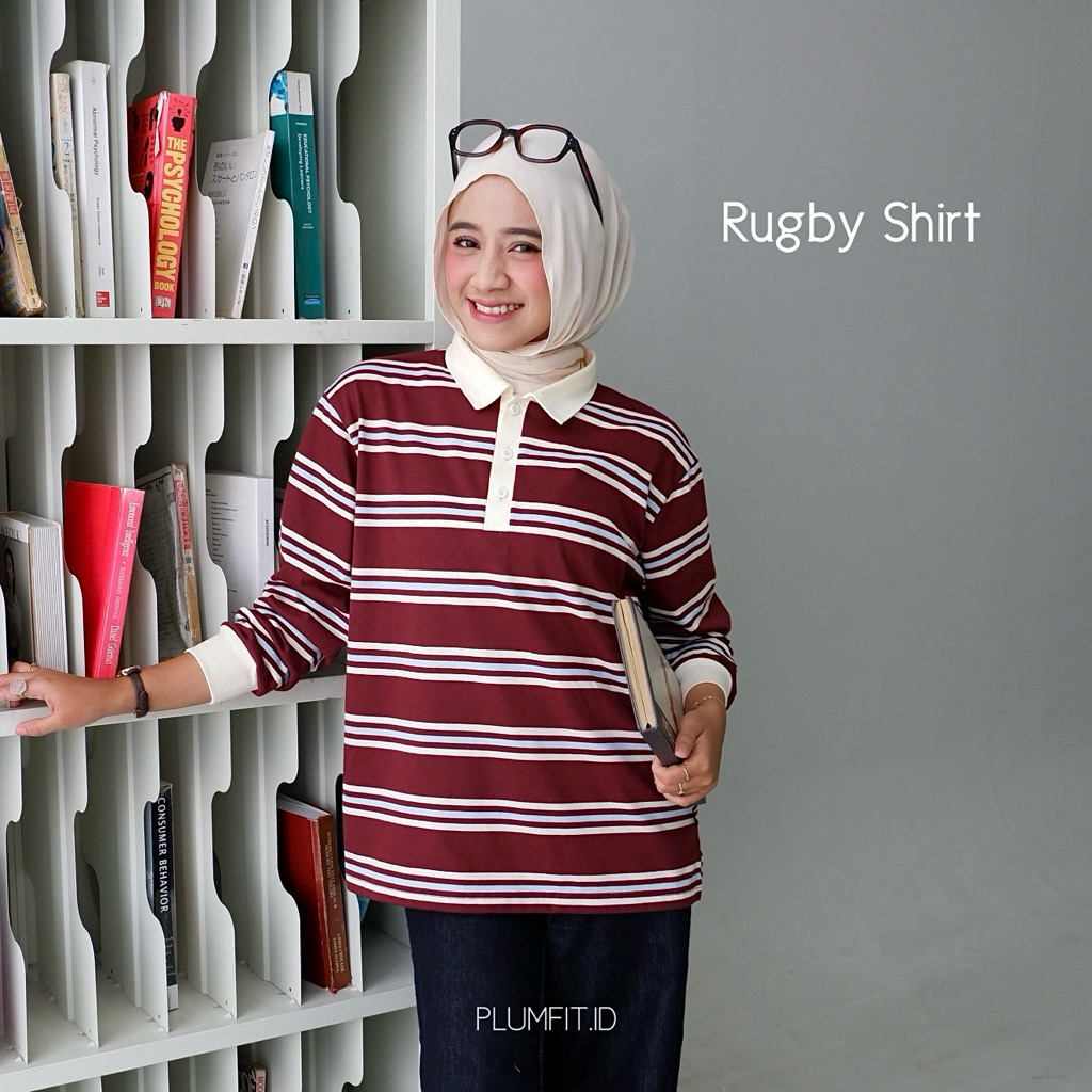 PLUMFIT - Rugby Kaos Oversize Motif Garis Berkerah Cotton 24s