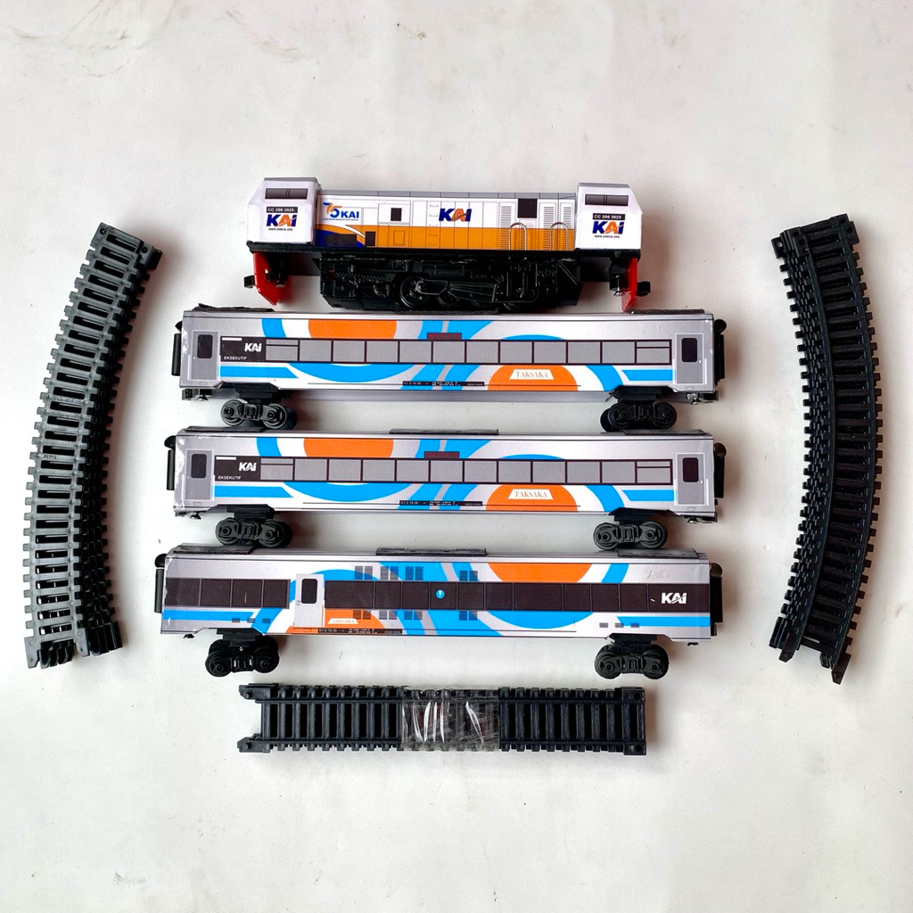 Hadiah Bergerak Mainan Anak miniatur kereta api indonesia Livery model taksaka lokomotif CC206 dan g