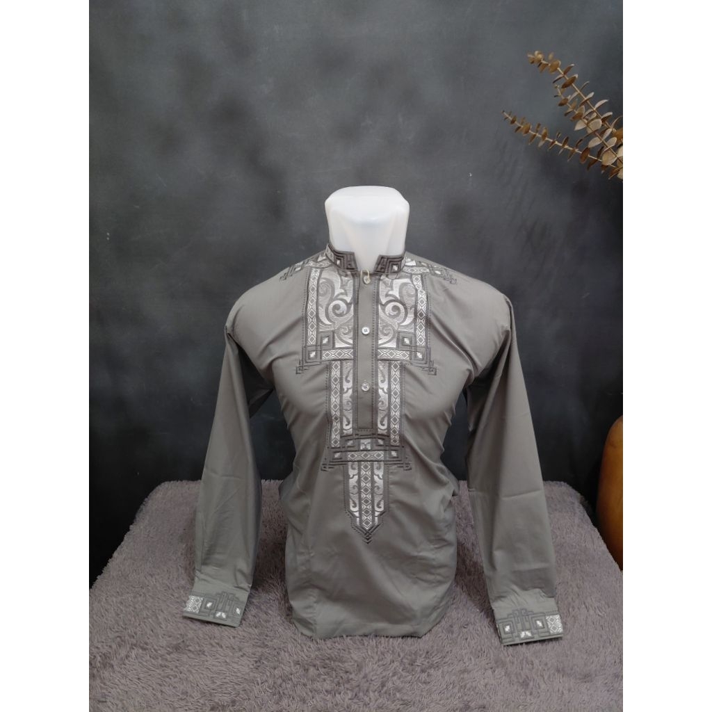HOMME - KOKO TAMER LENGAN BERKANCING