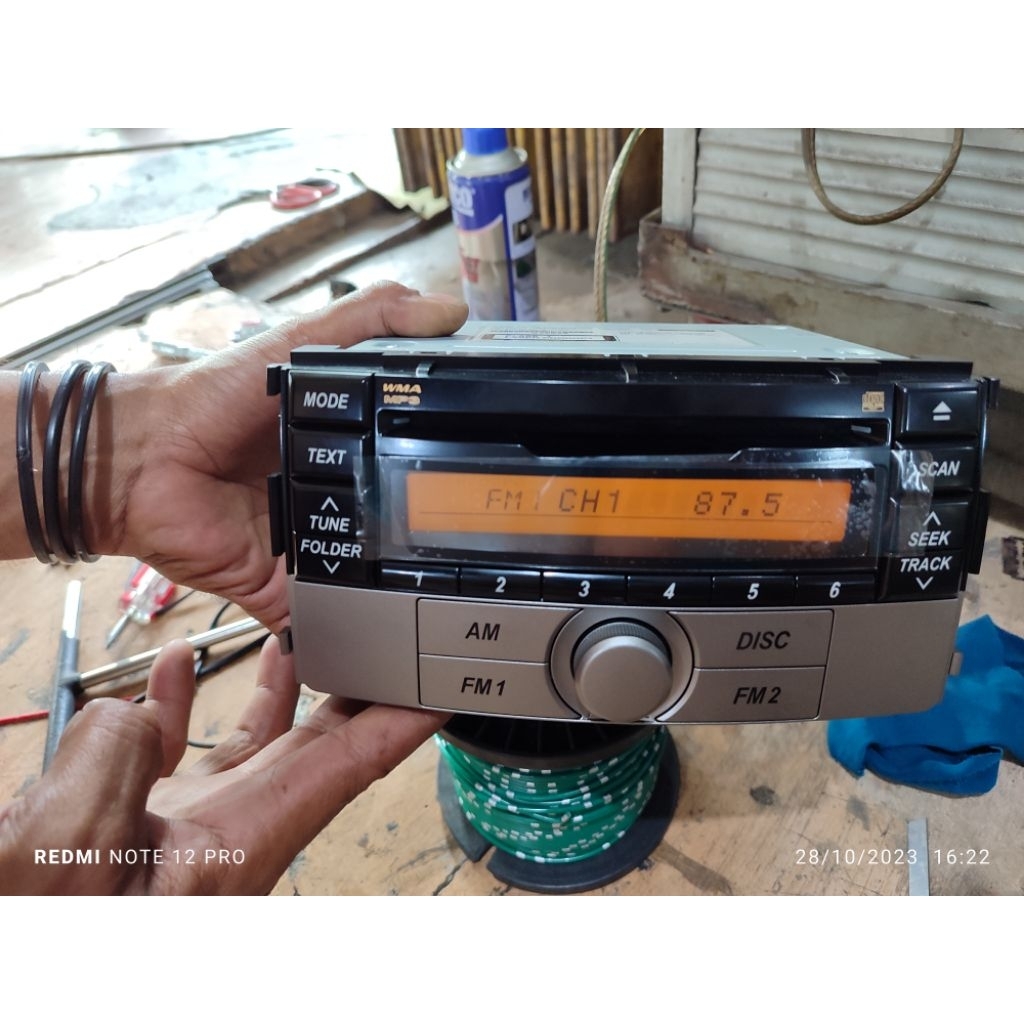 Head unit daihatsu Terios tx 2012 ORIGINAL NORMAL