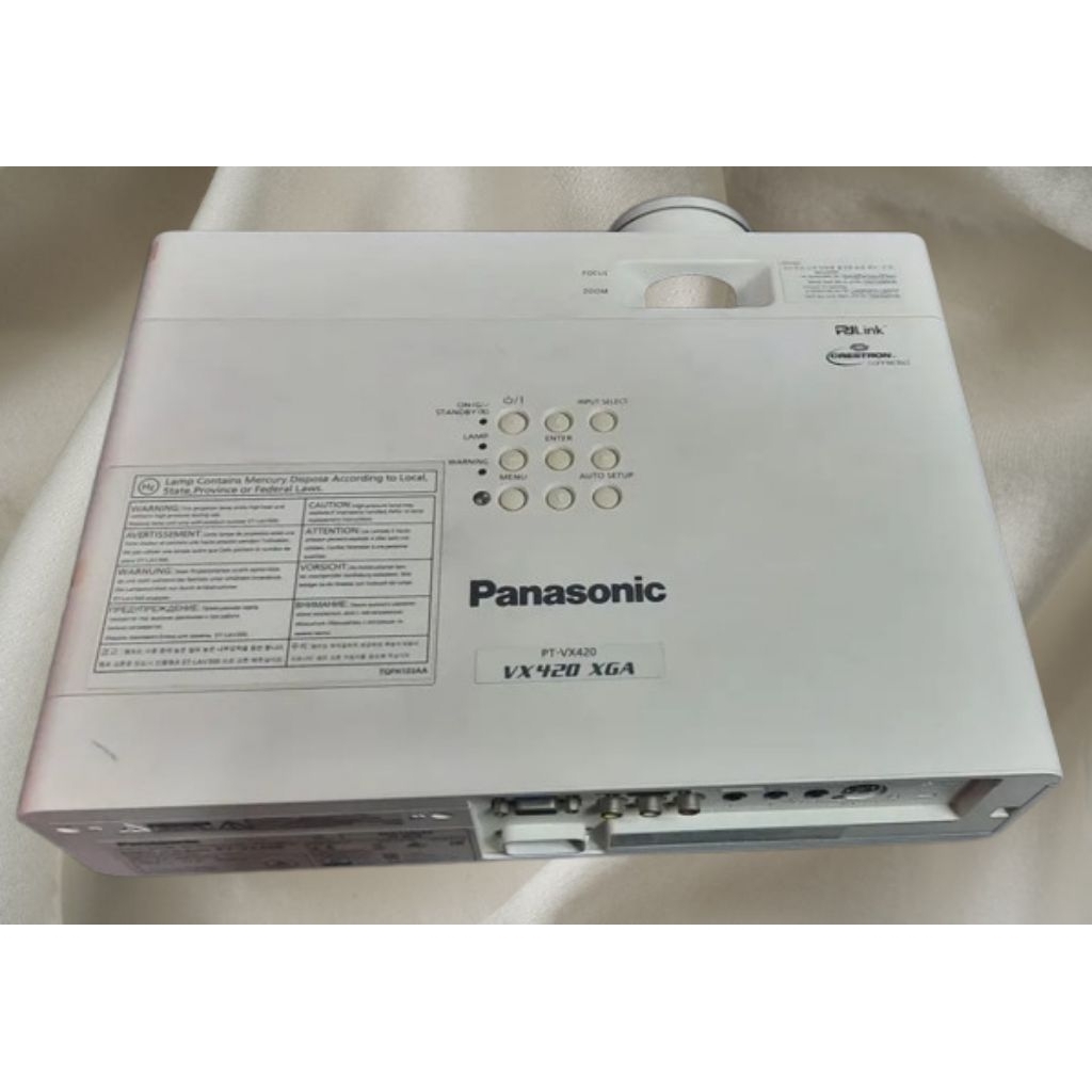 Proyektor panasonic PT VX420 Bekas/Segel/Normal