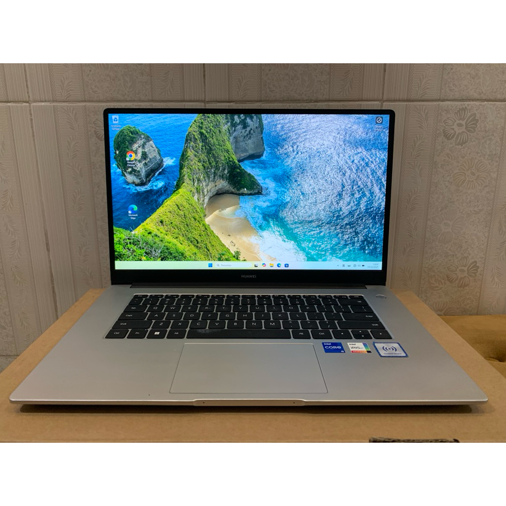 Laptop Huawei Matebook D15 Core i5-1155G7 Tiger Lake Ram 8GB SSD 512GB Display 15inch FullHD Mulus t