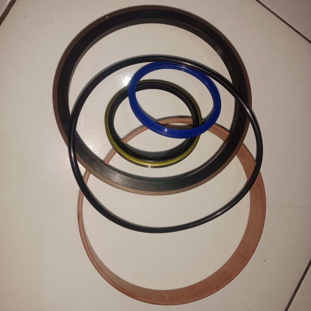 seal Hidrolik dump truk engkel hidrolik dump turbo type 180 as 70