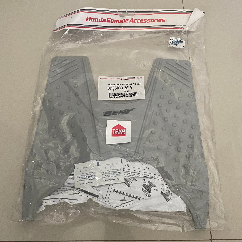 Aksesoris Karpet Silver Beat Karbu Original AHM