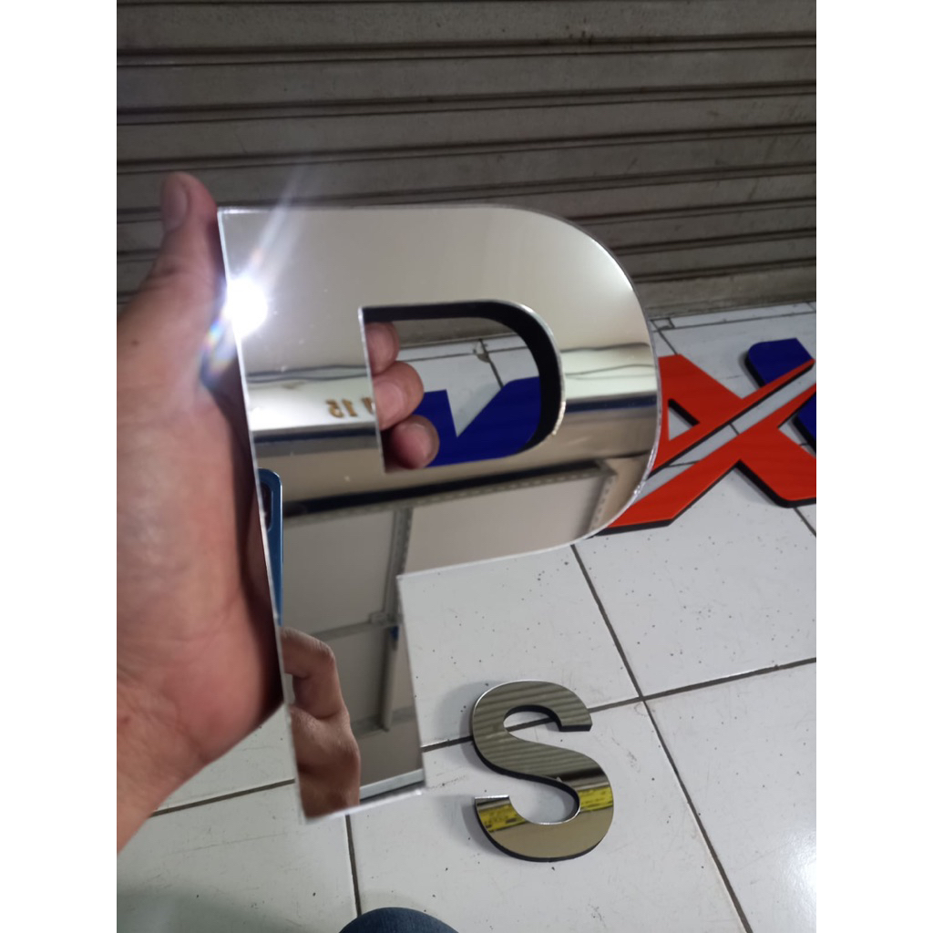 HURUF TIMBUL AKRILIK SILVER MIROR/GOLD MIROR