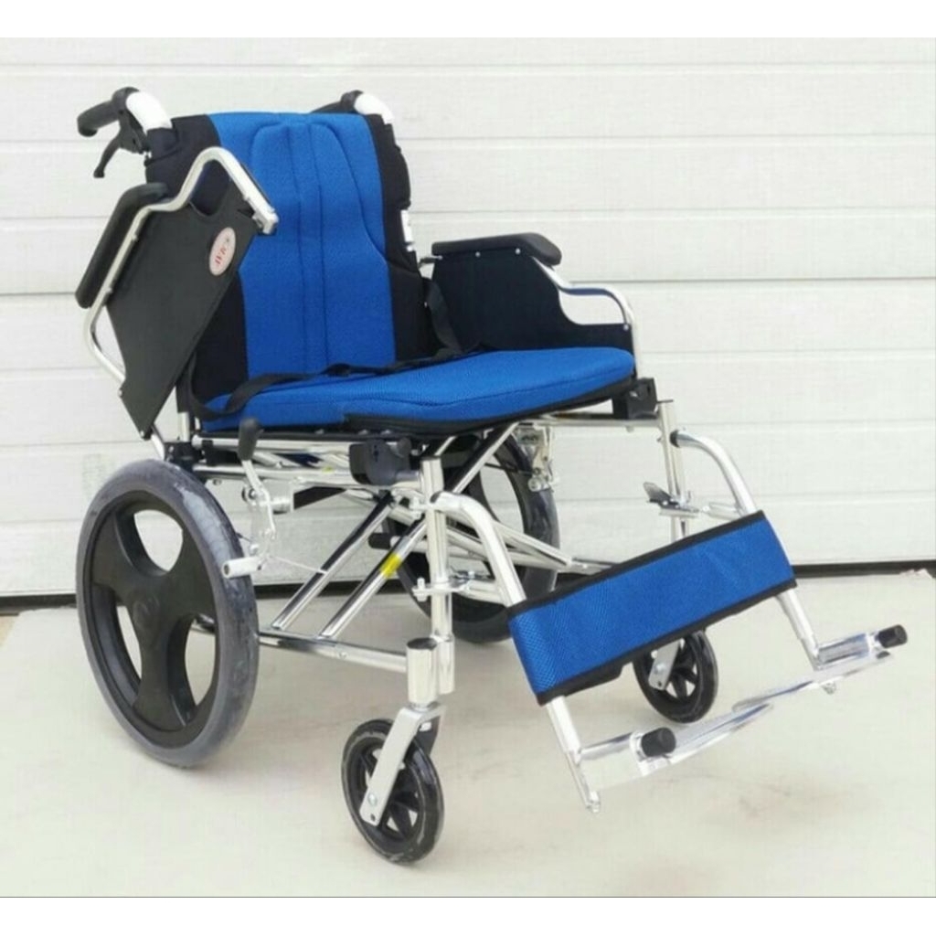 Kursi Roda Travel Avico Amor (973 LAJ)