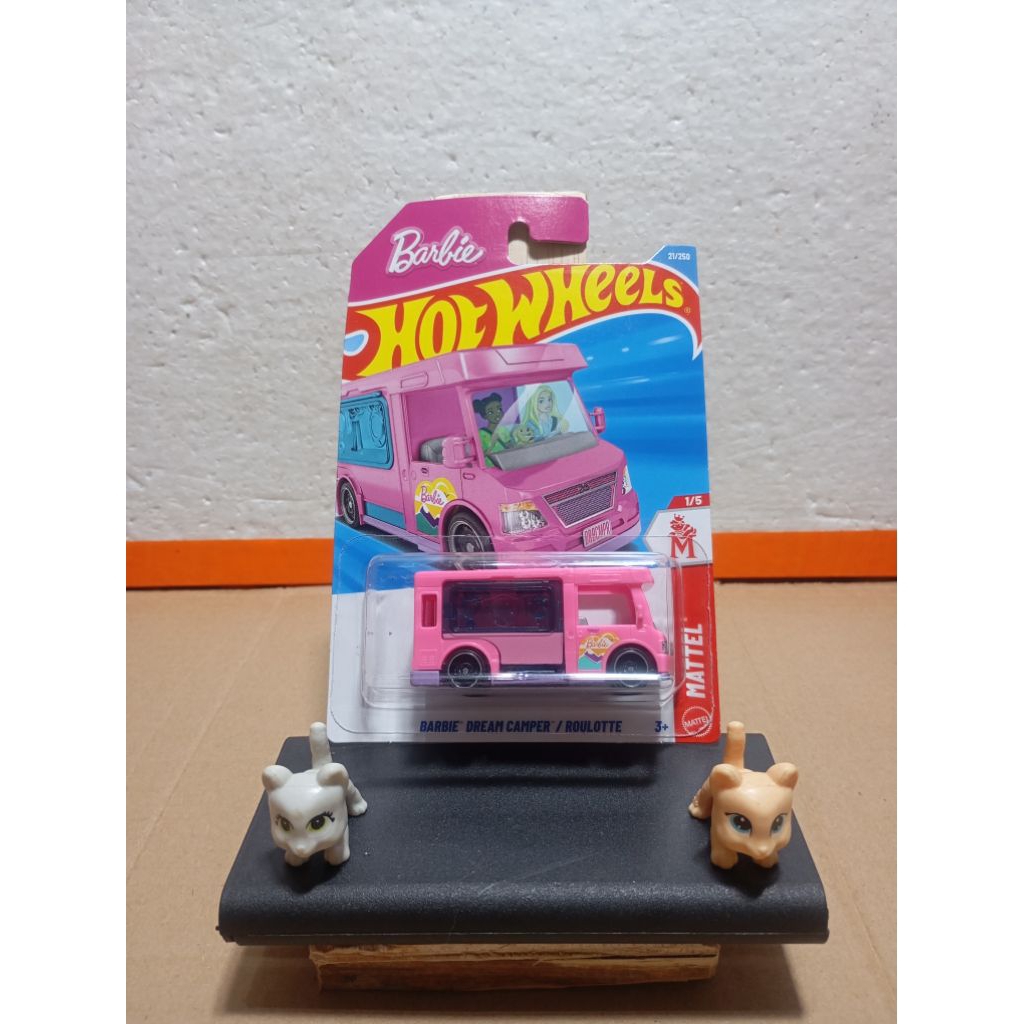 Hot wheels CAMPER BARBIE