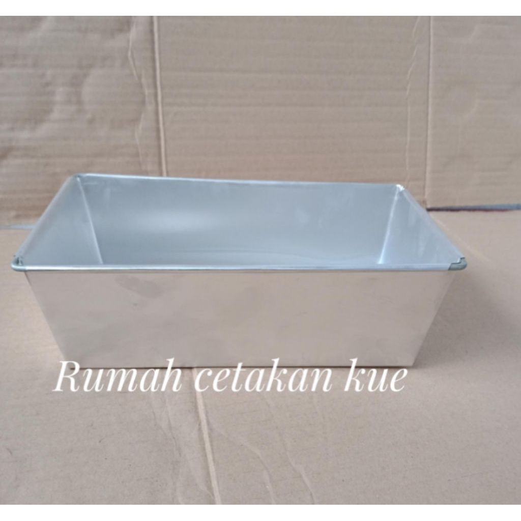 loyang kue brownies / loyang kue bolu / loyang miring 22x12x7 cm