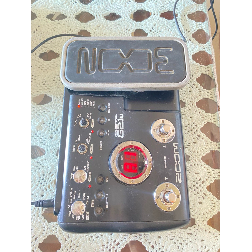 efek gitar zoom g2.1u
