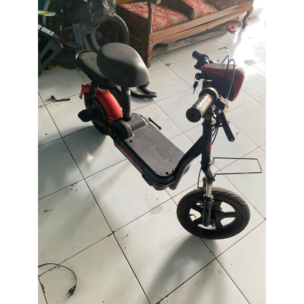 sepeda listrik bahan modif tanpa batre