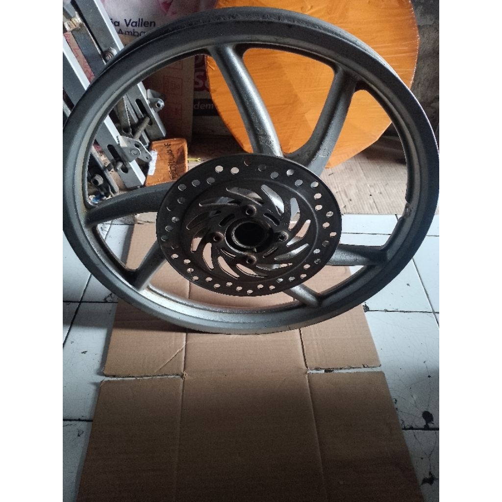 velg racing depan Revo absolut Revo lama original