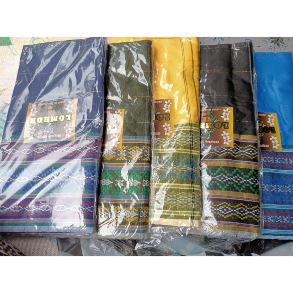 SARUNG LOMBOK || SARUNG KHAS LOMBOK || OLEH OLEH KHAS LOMBOK