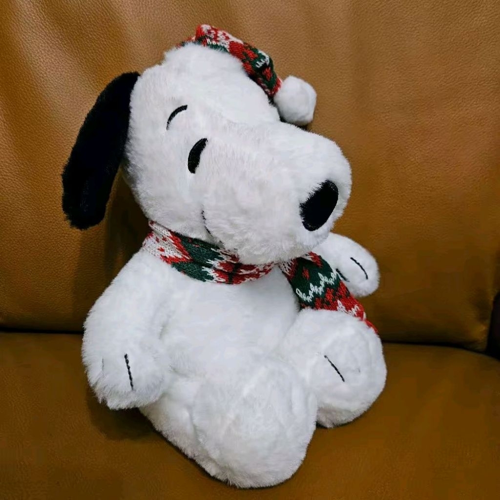 Snoopy Christmas / Holidays Doll boneka Snoopy Santa Doll Ready New