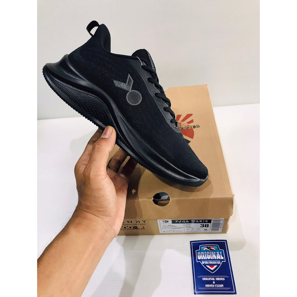 BIG SALE KANKY YUKU ORIGINAL SEPATU HITAM/FULL BLACK/SEKOLAH/SNEAKERS