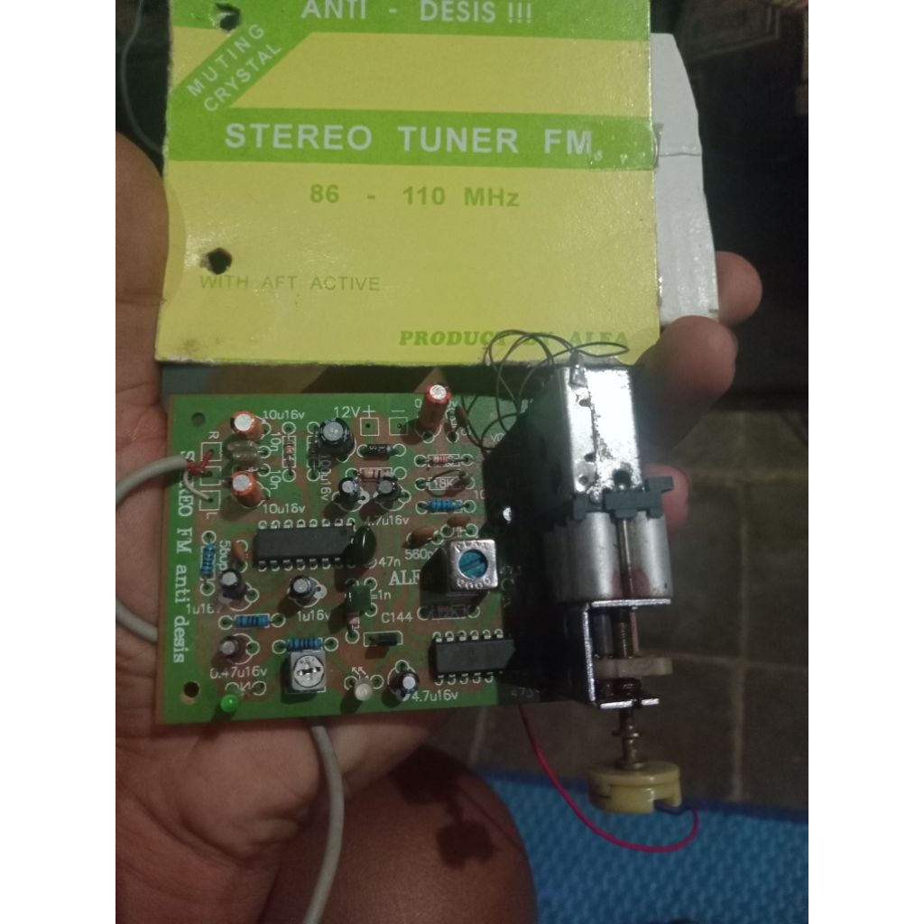 Fm tuner stereo anti desis alfa