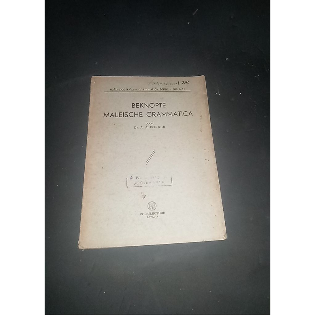 Buku Tua Belanda 1941 - BEKNOPTE MALEISCHE GRAMMATICA - Door Dr A.A. Pokkerrr - Terbitan BATAVIA