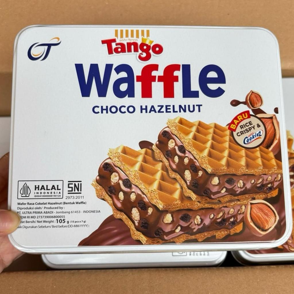 Tango Waffle Choco Hazelnut Kemasan Kaleng 105gr Box Tango waffle choco hazelnut kemasan kaleng 105g