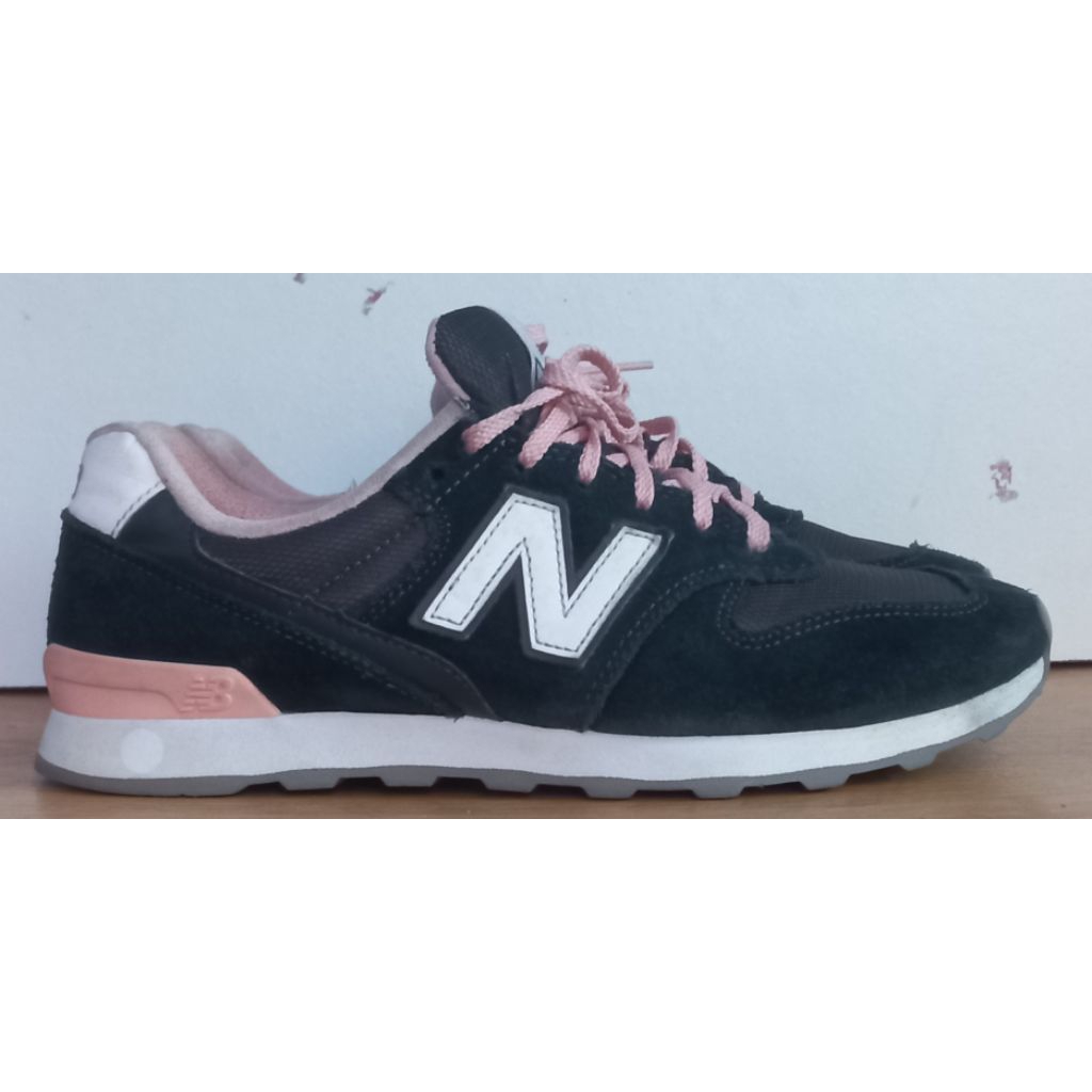 sepatu second size 38