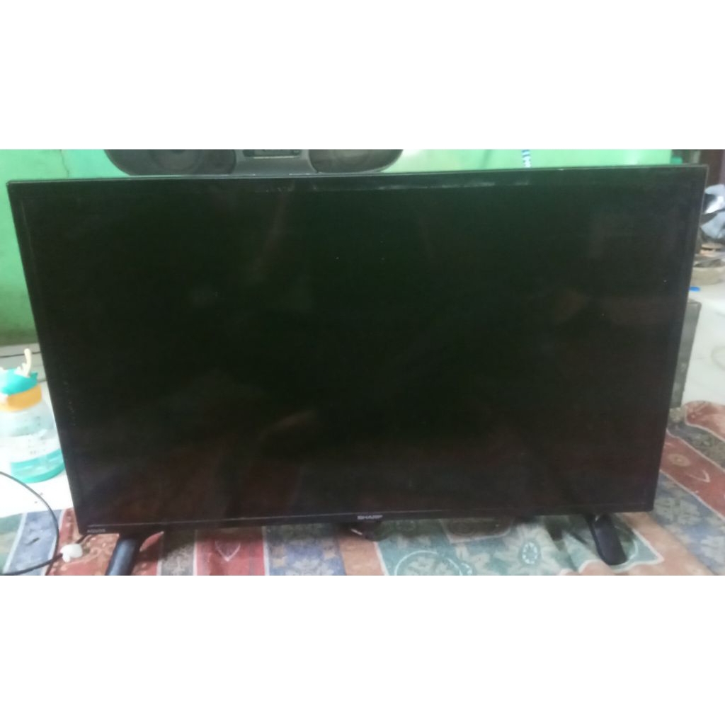 tv sharp Lc32LE180i rusak