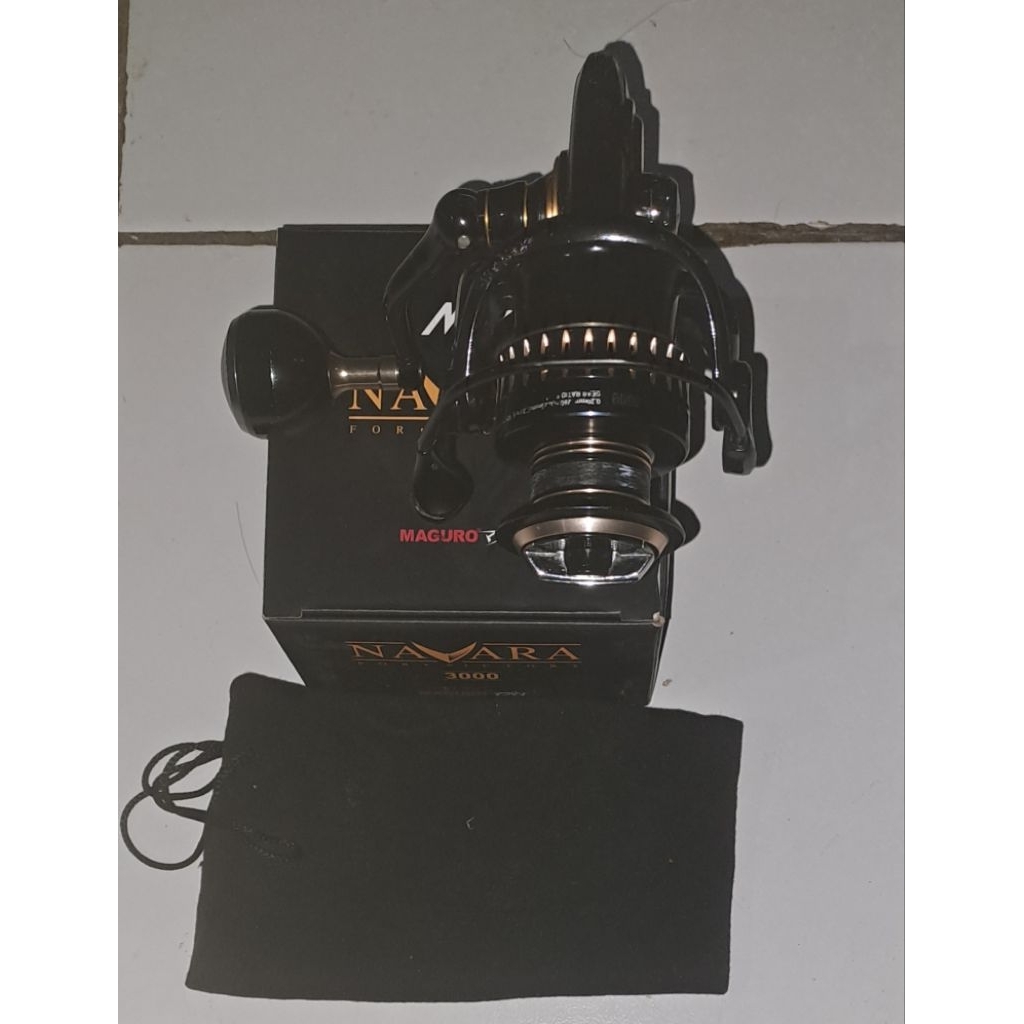 MAGURO NAVARA 3000