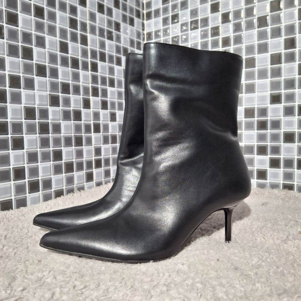 ZARA SEPATU BOOTS ANKLE HAK TINGGI BLACK BARU ASLI ORIGINAL