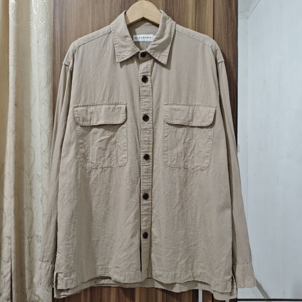 Kemeja Outer Giordano
