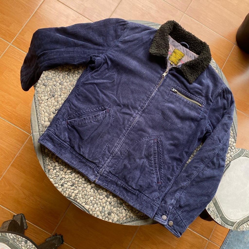 corduroy detroit jacket smith’s american vintage // carhartt work jacket