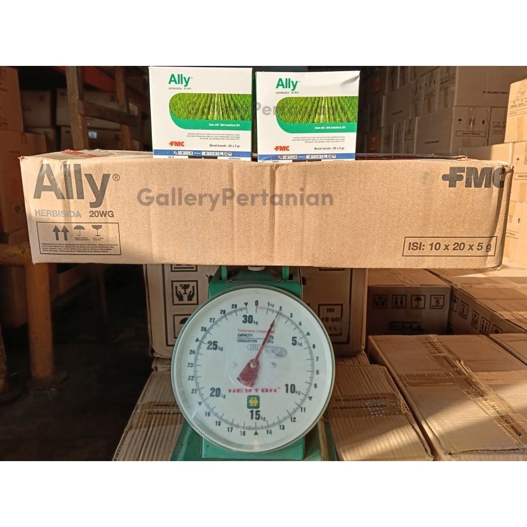 Herbisida Ally 20WG 5gr 1Box Isi 200BKS Obat Pembasmi Rumput Padi Selektif /Pembeku Biji Gulma Berda