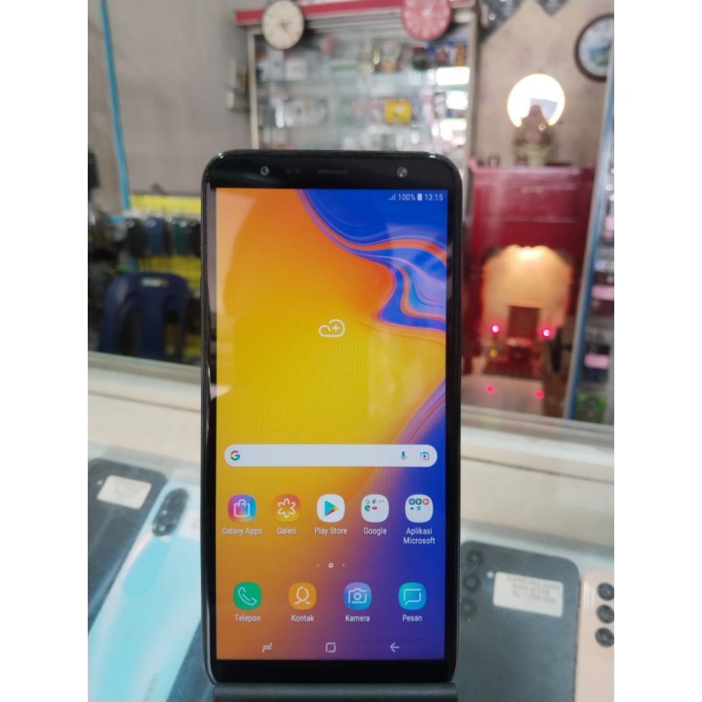 HP SECOND MURAH BERGARANSI SAMSUNG J6+ RAM 4/64 ONLY