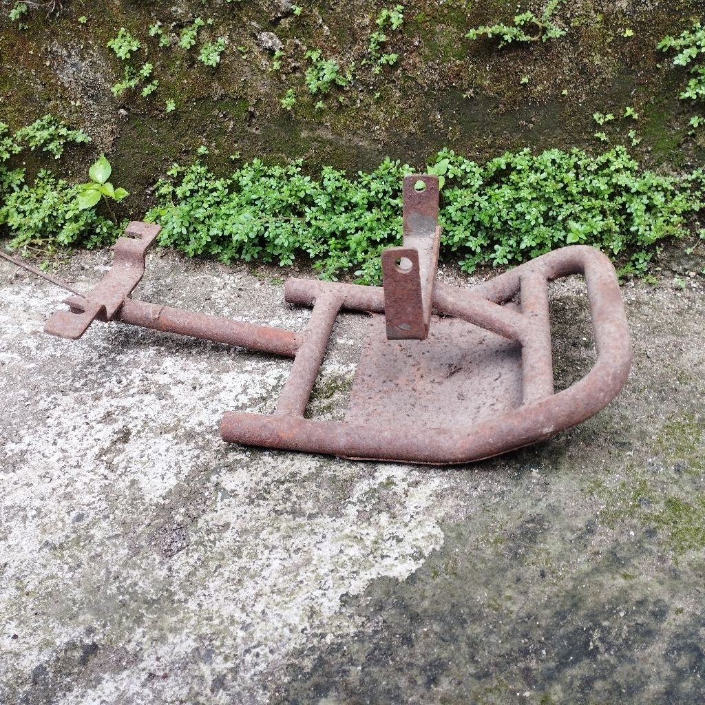 Engine Guard Trail KANZEN TAURUS ULTIMA Bahan Modif Honda Win Win100 Cross Trabas Pelindung Mesin Ba