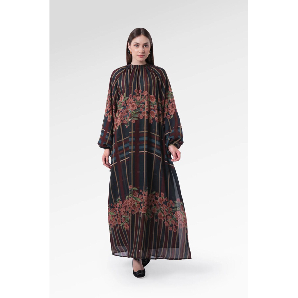 Benang Jarum Selena Maxi Dress