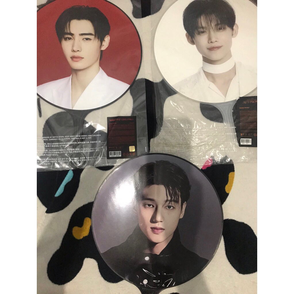 Image Picket Wooyoung Ateez Yeonjun Txt