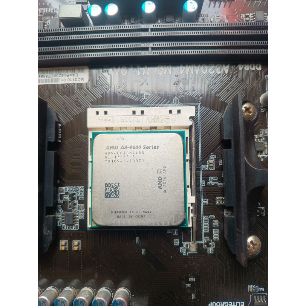 mobo Cpu A320AM4-M3 V1.0A DDR4