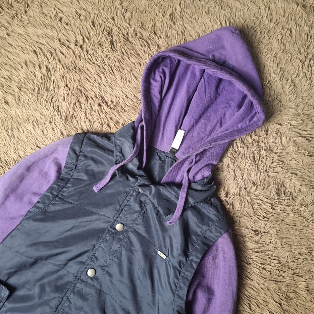 Hoodie Clips RVCA Unisex / Sweater Hoodie Clips RVCA Unisex