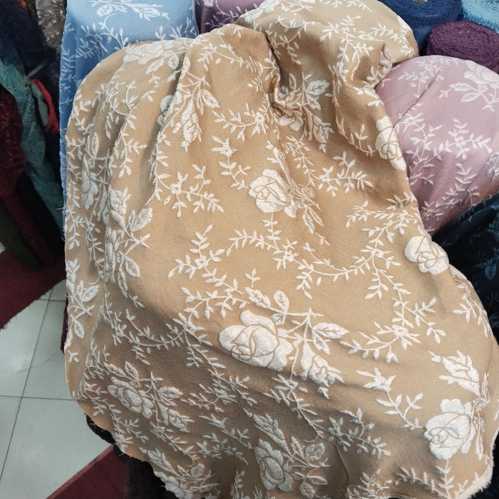 Bahan Kain  Jaguard Embos motif timbul premium