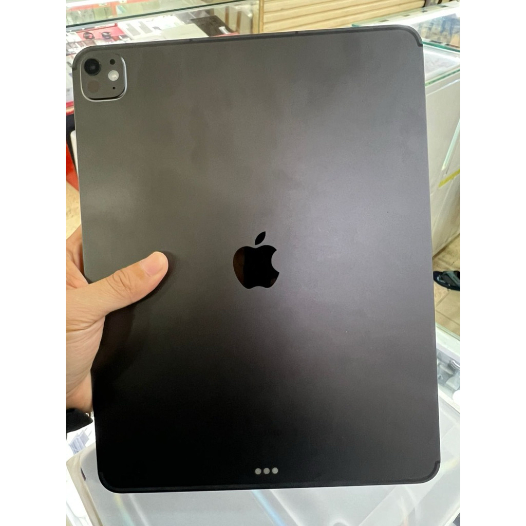 APPLE IPAD PRO M4 13-inch 256GB SECOND LIKE NEW GARANSI INTER ON July2026