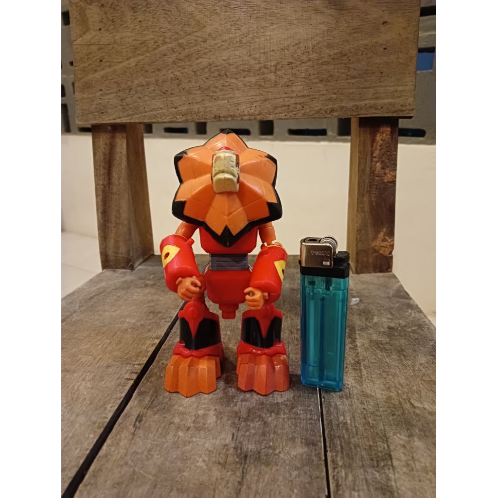 Action Figure Dragon Warrior Tarigu (Bekas)