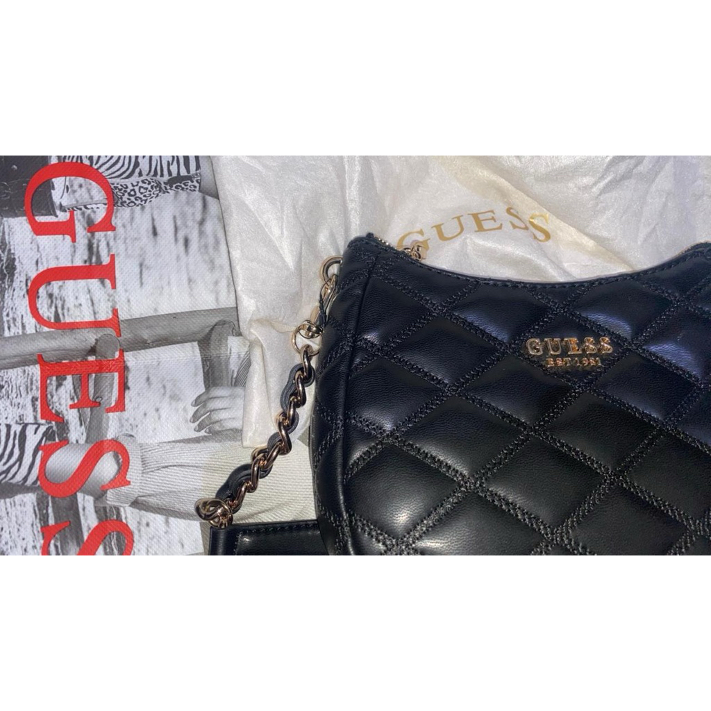 PRELOVED GUESS ORIGINAL (Tamsin Top Zip Shoulder Bag)