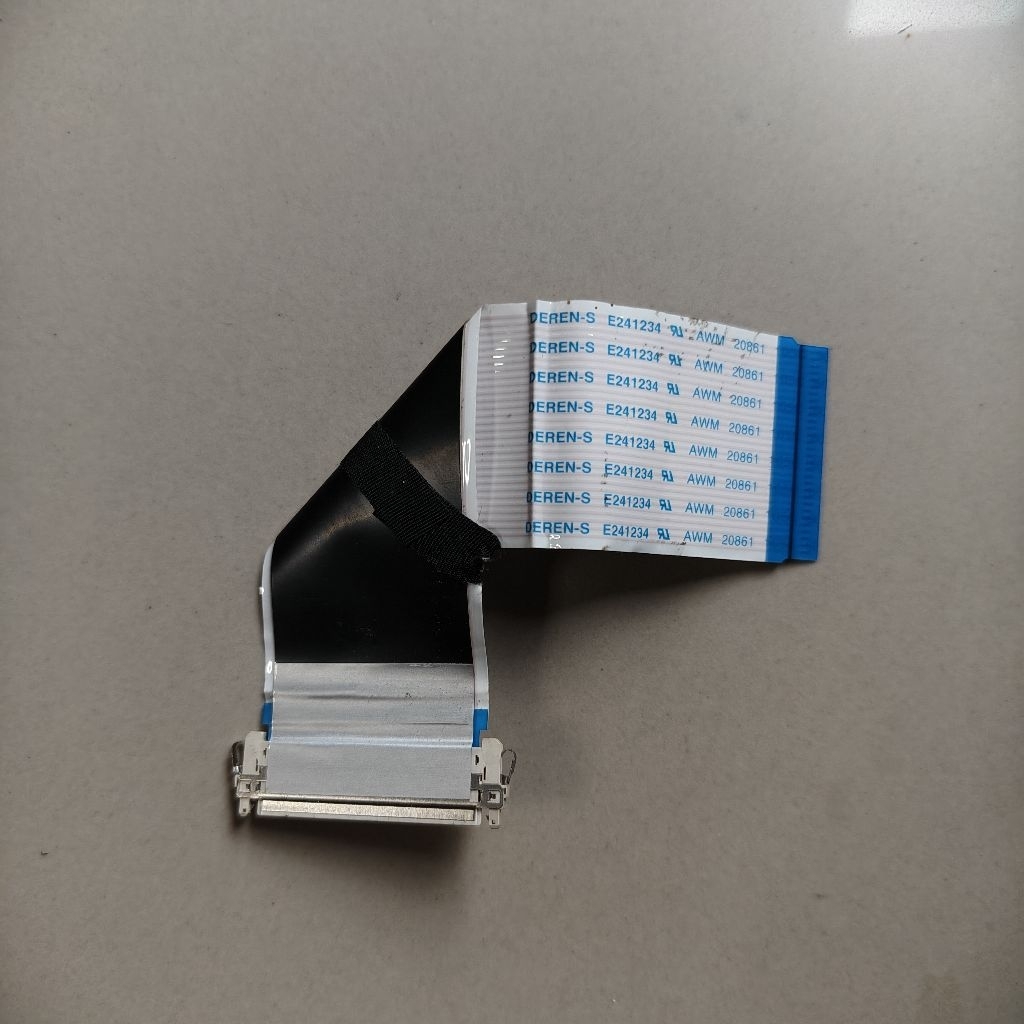 Flexible Pleksible LCD Smart TV LCD LED TV TCL 32 Inch tipe L32S4900 cabutan normal tested mulus no 