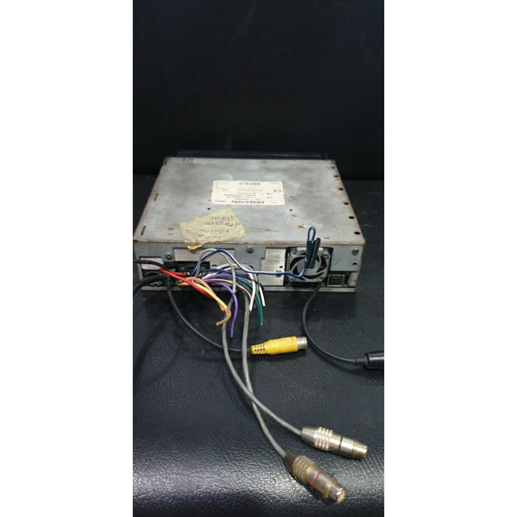 TV indash Clarion VRX6570RZ 6.6 inch audio mobil jadul kondisi tidak nyala