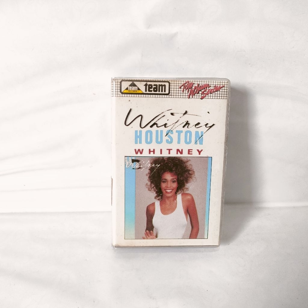 Kaset Pita Whitney Houston - Whitney