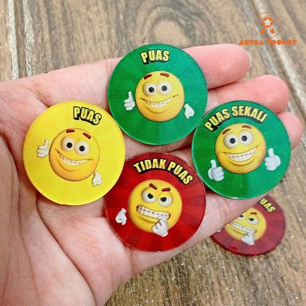 Koin Akrilik kotak saran