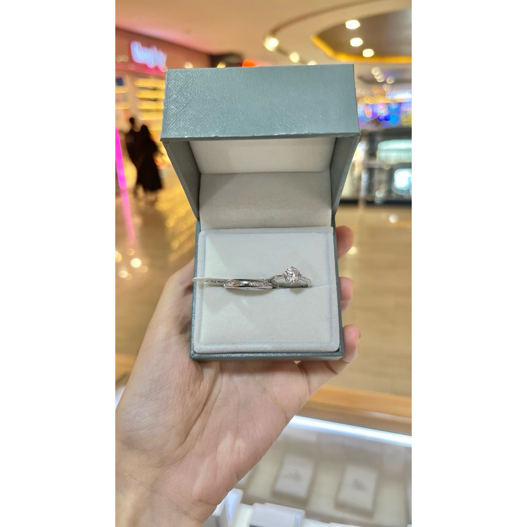 cincin couple permata moissanite mewah