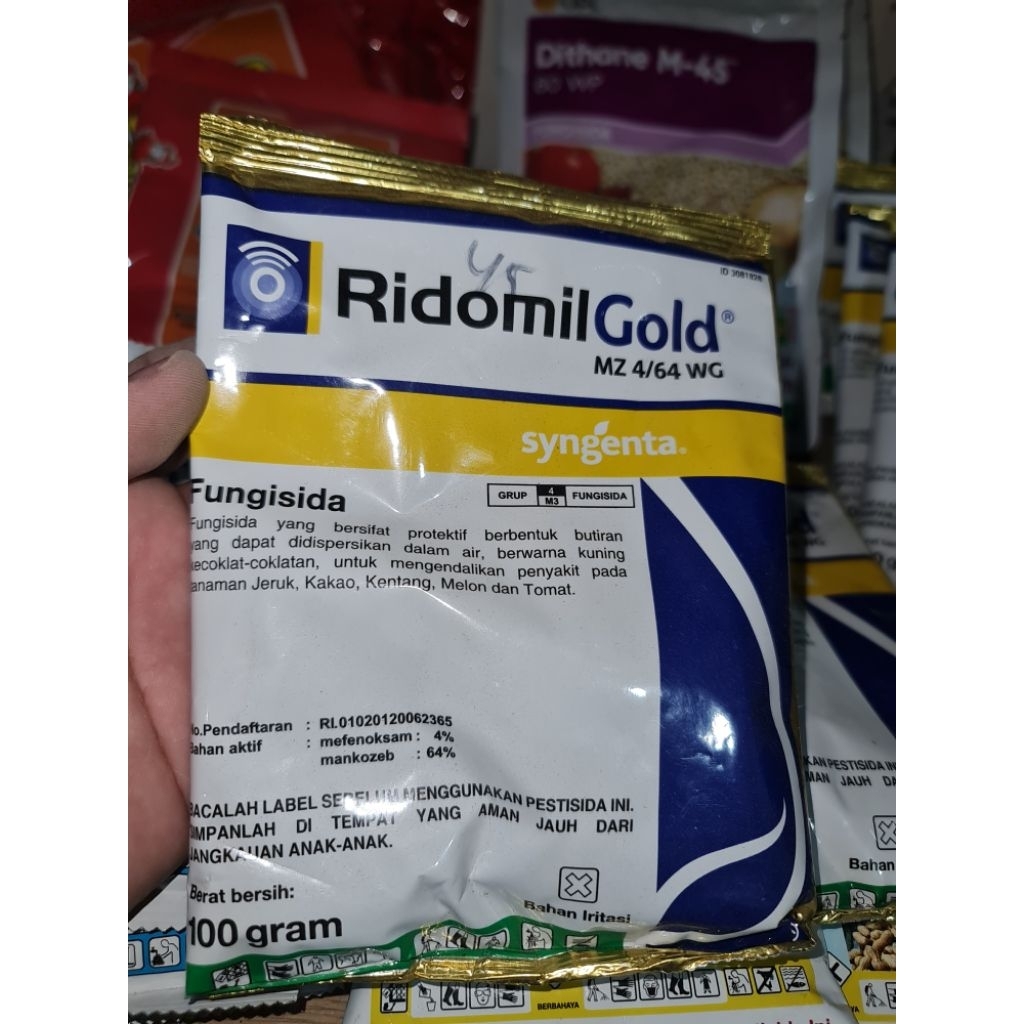 Ridomil Gold Syngenta adalah fungisida sistemik dan kontak berbentuk butiran (WG) atau cairan (ES) y