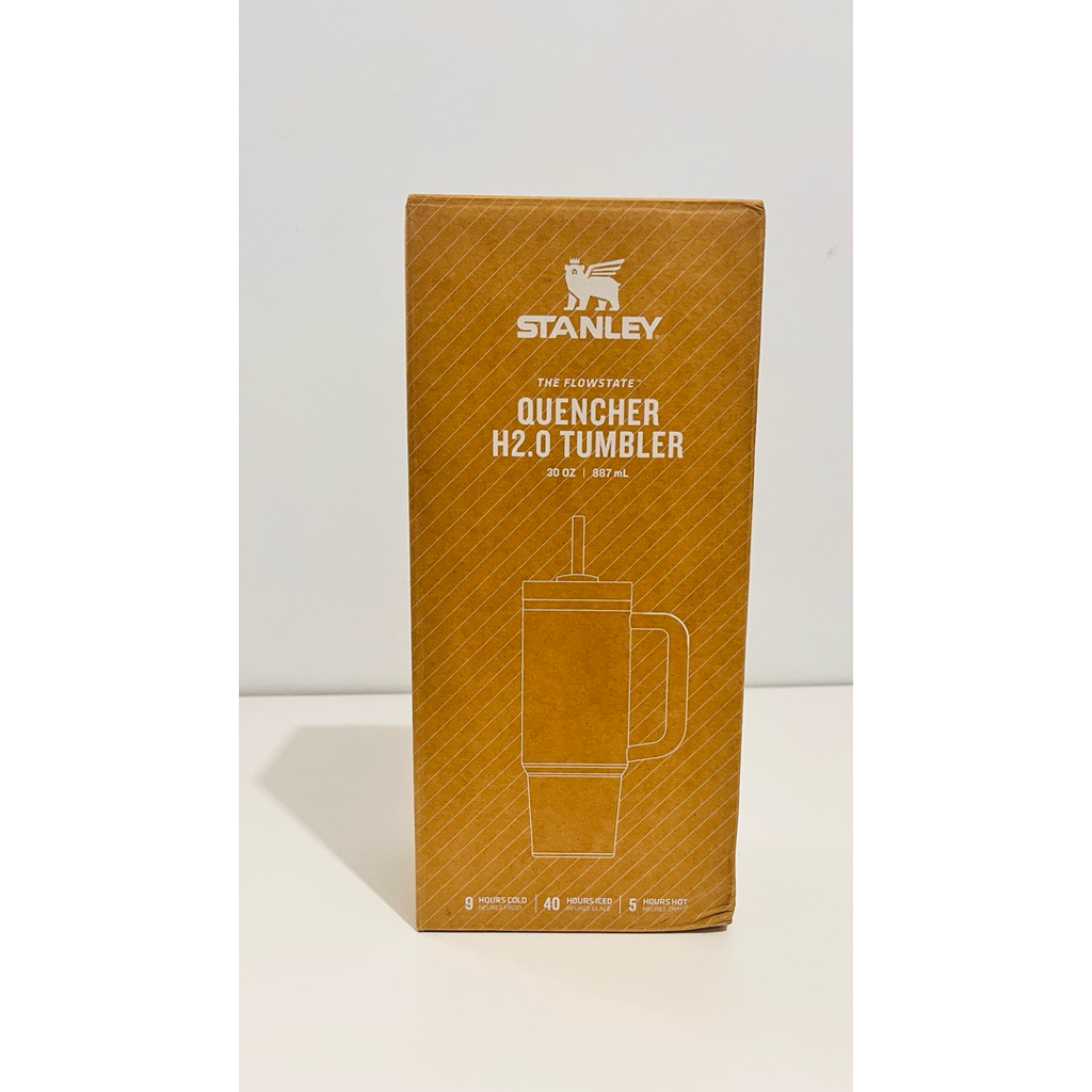 stanley quencher tumbler
