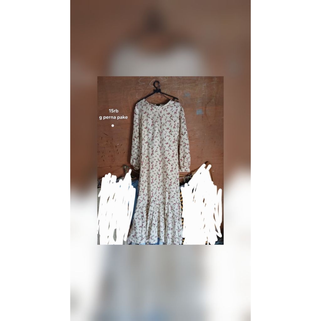 baju muslim motif bunga bunga