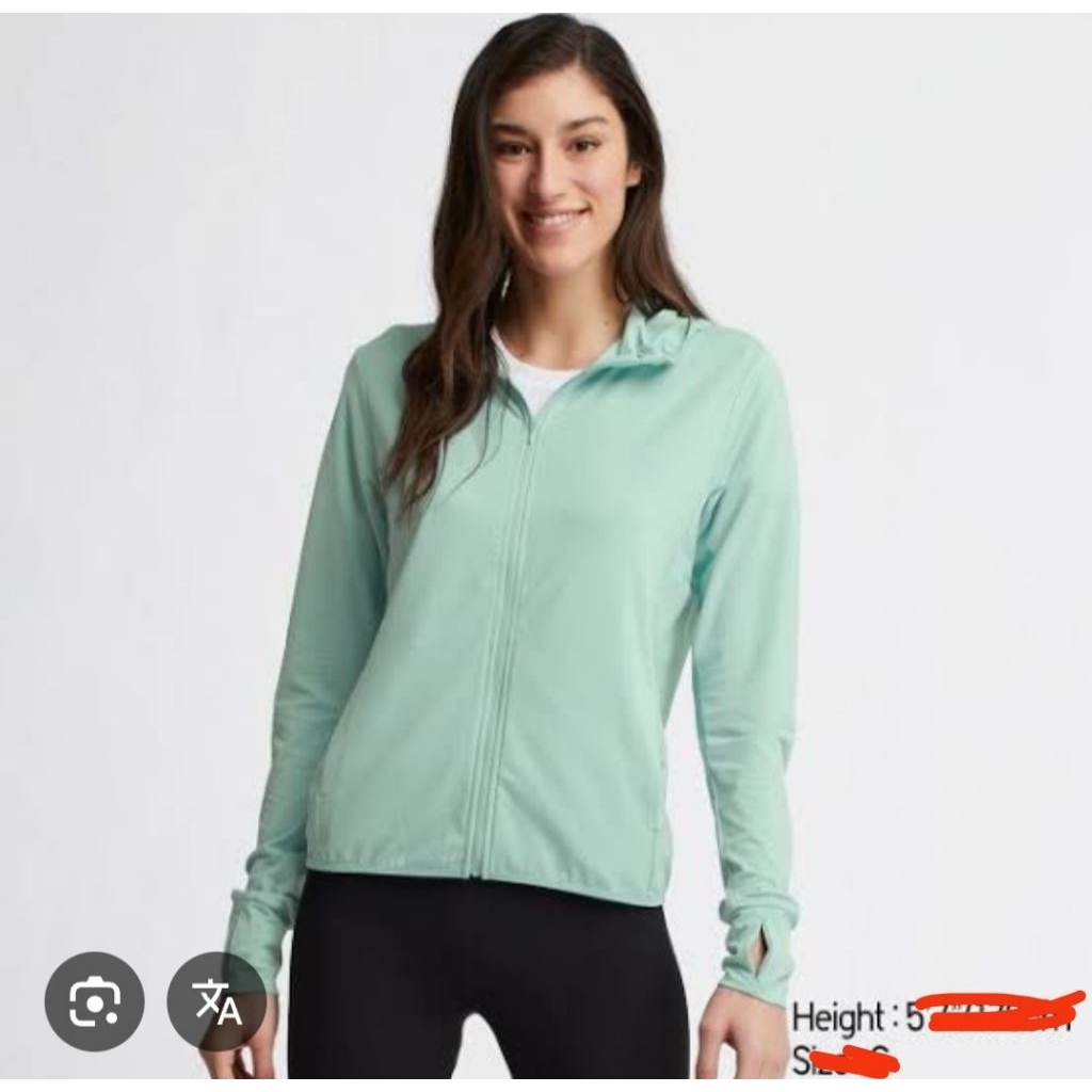 jaket running UNIQLo airism mint