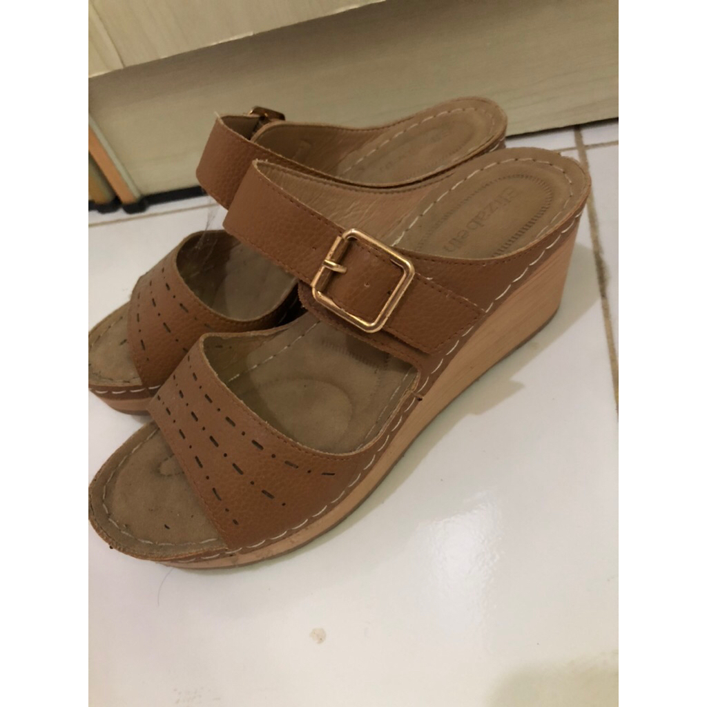 Sandal Elizabeth