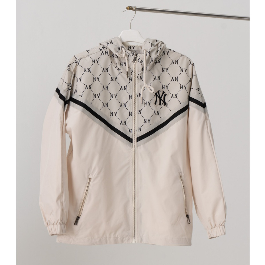 Jaket Classic Oversize MLB New York Yankees Jacket White Unisex