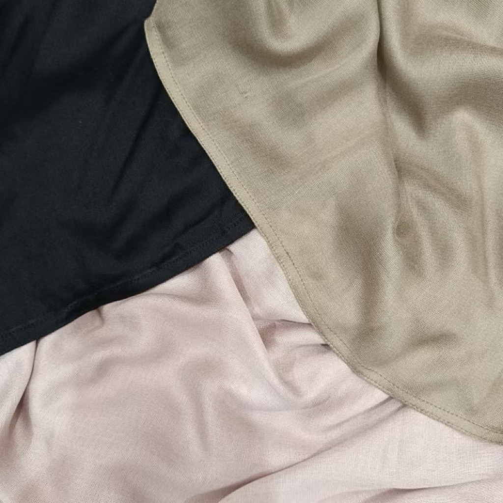 Raiia Viscose Shawl (Pasmina Viscose)/ Pasmina Modal (seventeen)